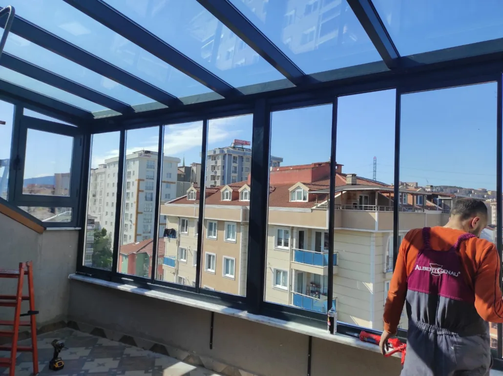 Katlanır Cam Sistemleri uygulaması - 4